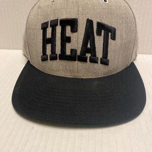 Miami HEAT Mitchell and Ness Snapback Hat in Gray and Black